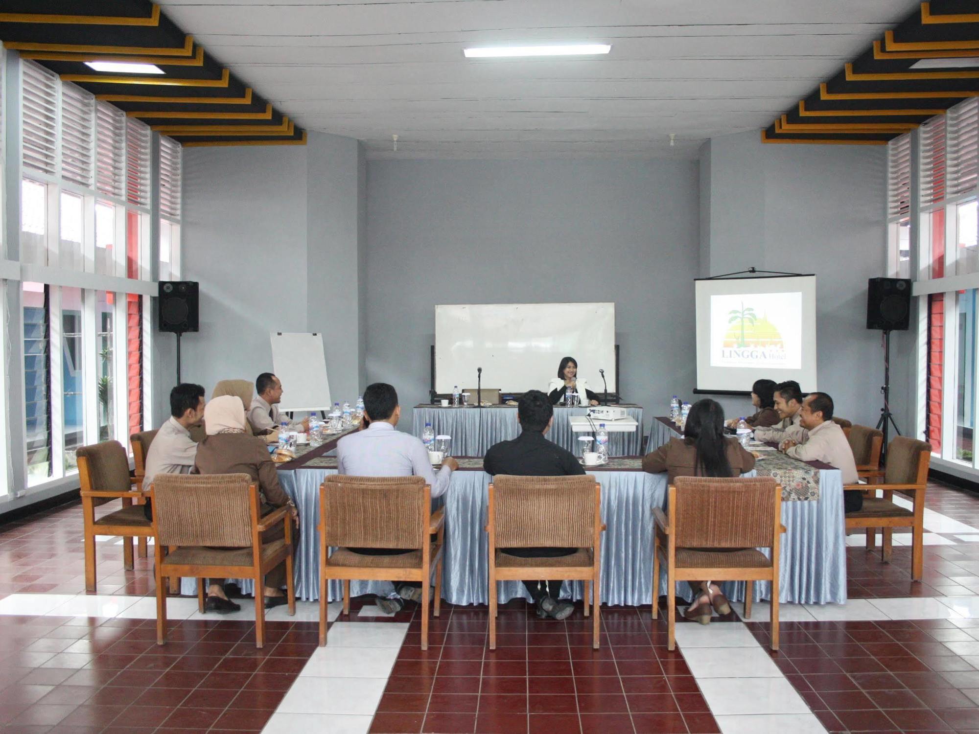 Lingga Guest House Jayagiri Lembang Zewnętrze zdjęcie
